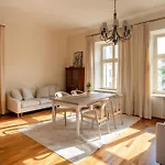 Wolnica No 11 *